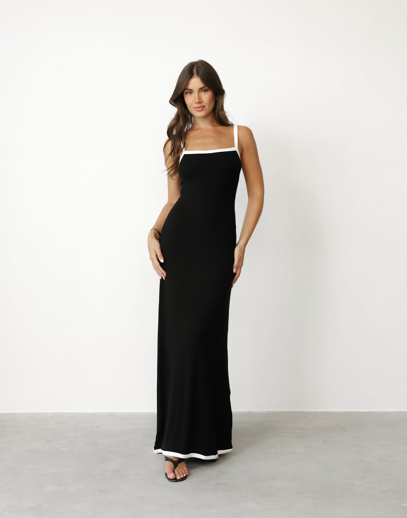 Amihan Maxi Dress (Black) - Stretch Knit Scoop Neck Contrast Detail Maxi Dress - Women's Dress - Charcoal Clothing