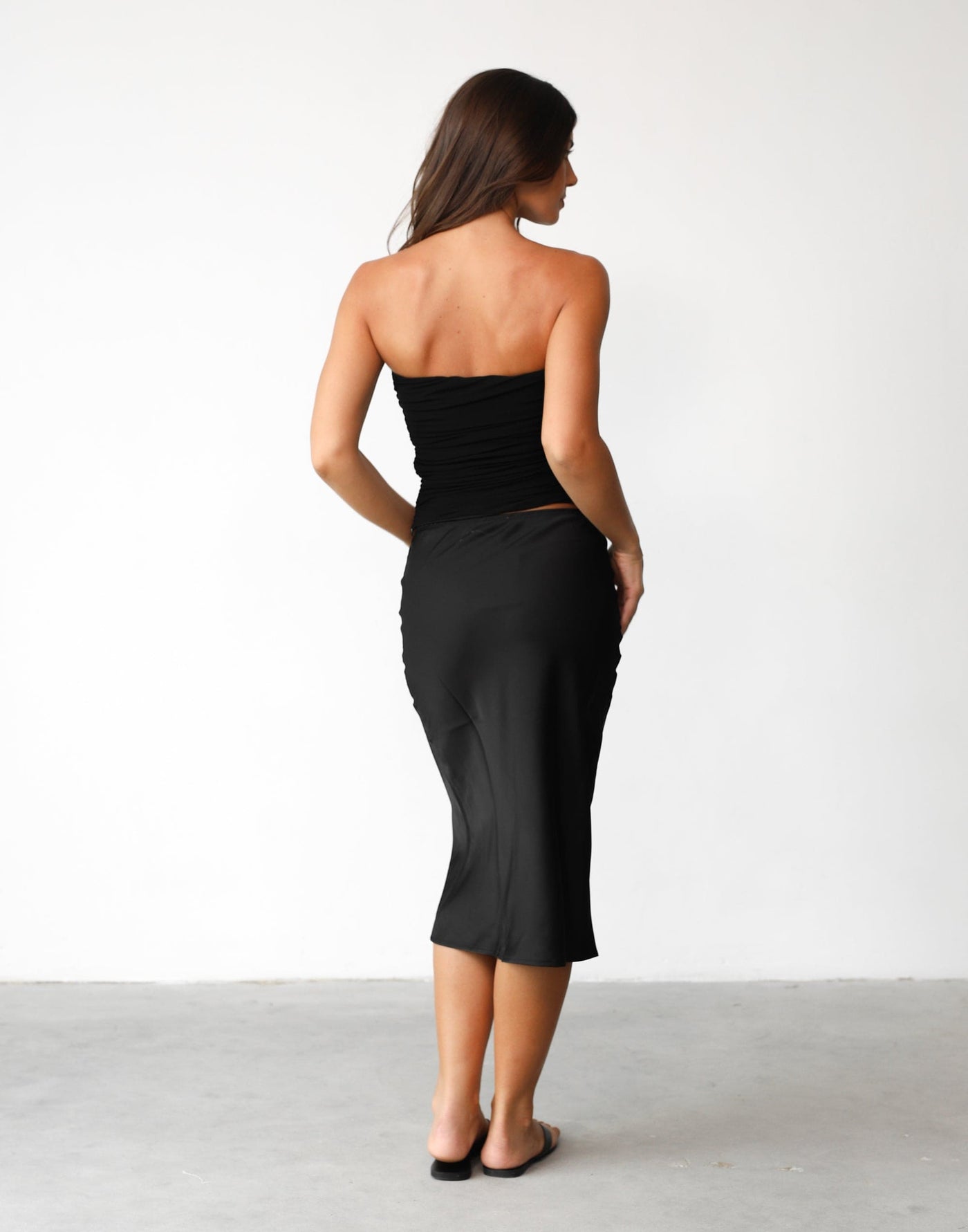 Rika Midi Skirt (Black) - Mid Rise Elasticated Waist Midi Skirt - Women's Skirt - Charcoal Clothing