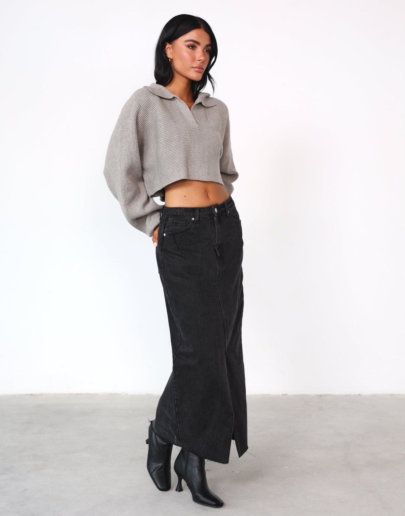 Logan Jumper (Grey) - Cropped Knit Jumper - Women's Top - Charcoal Clothing