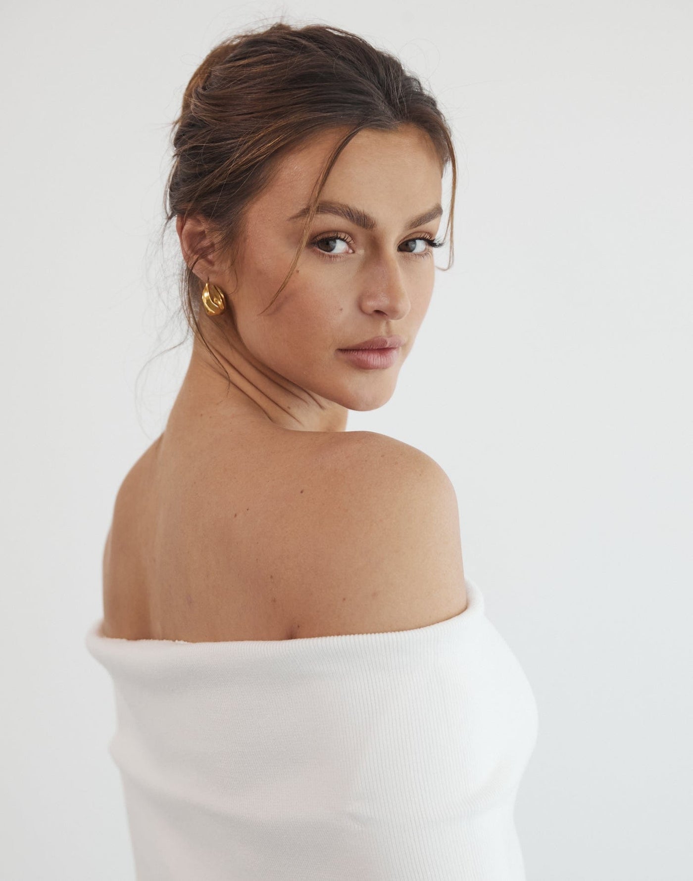 Raymer Long Sleeve Mini Dress (White) Off The Shoulder Mini Dress