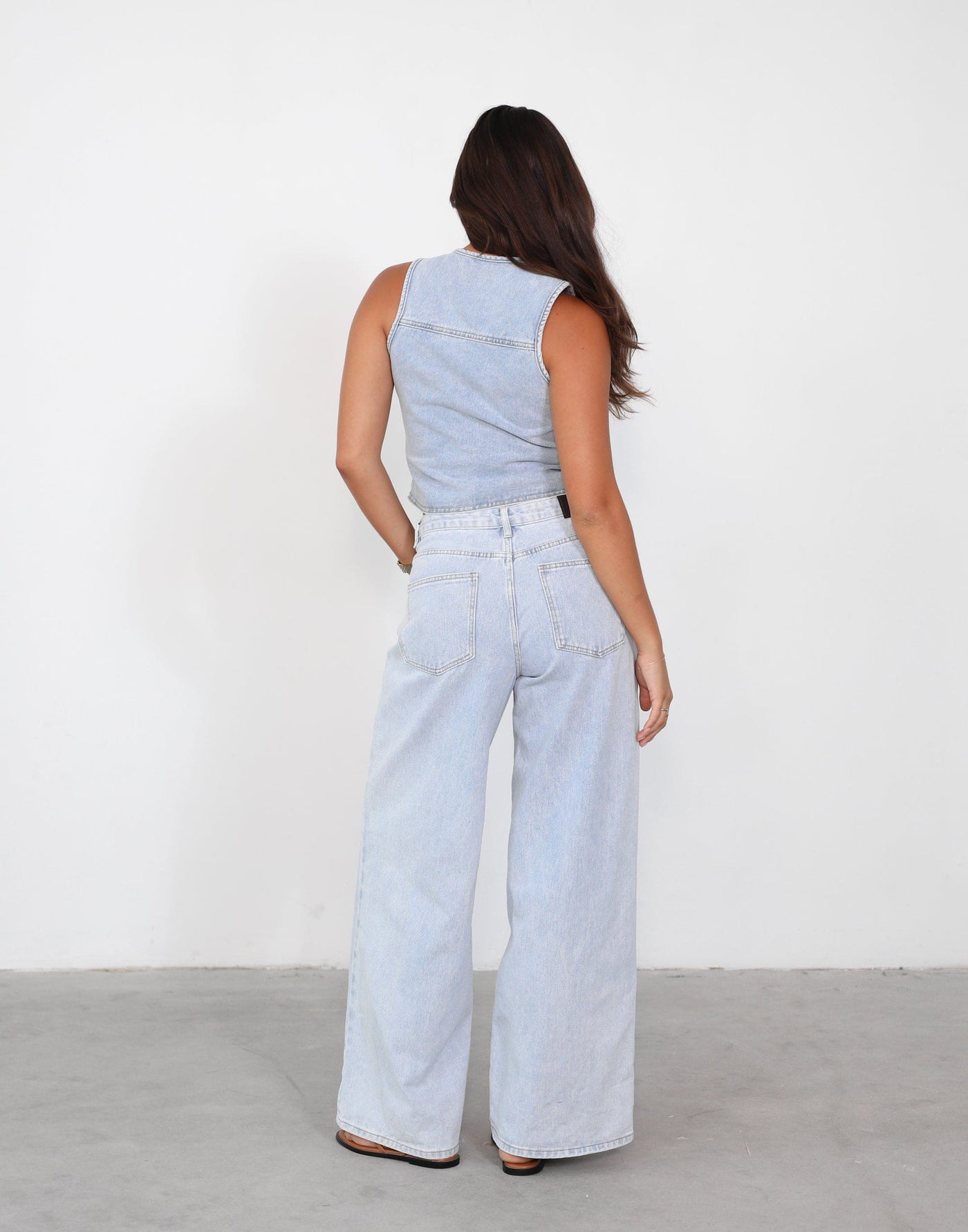 Wren Jeans (Light Vintage) | Charcoal Exclusive - Baggy Mid Rise Jeans - Women's Pants - Charcoal Clothing