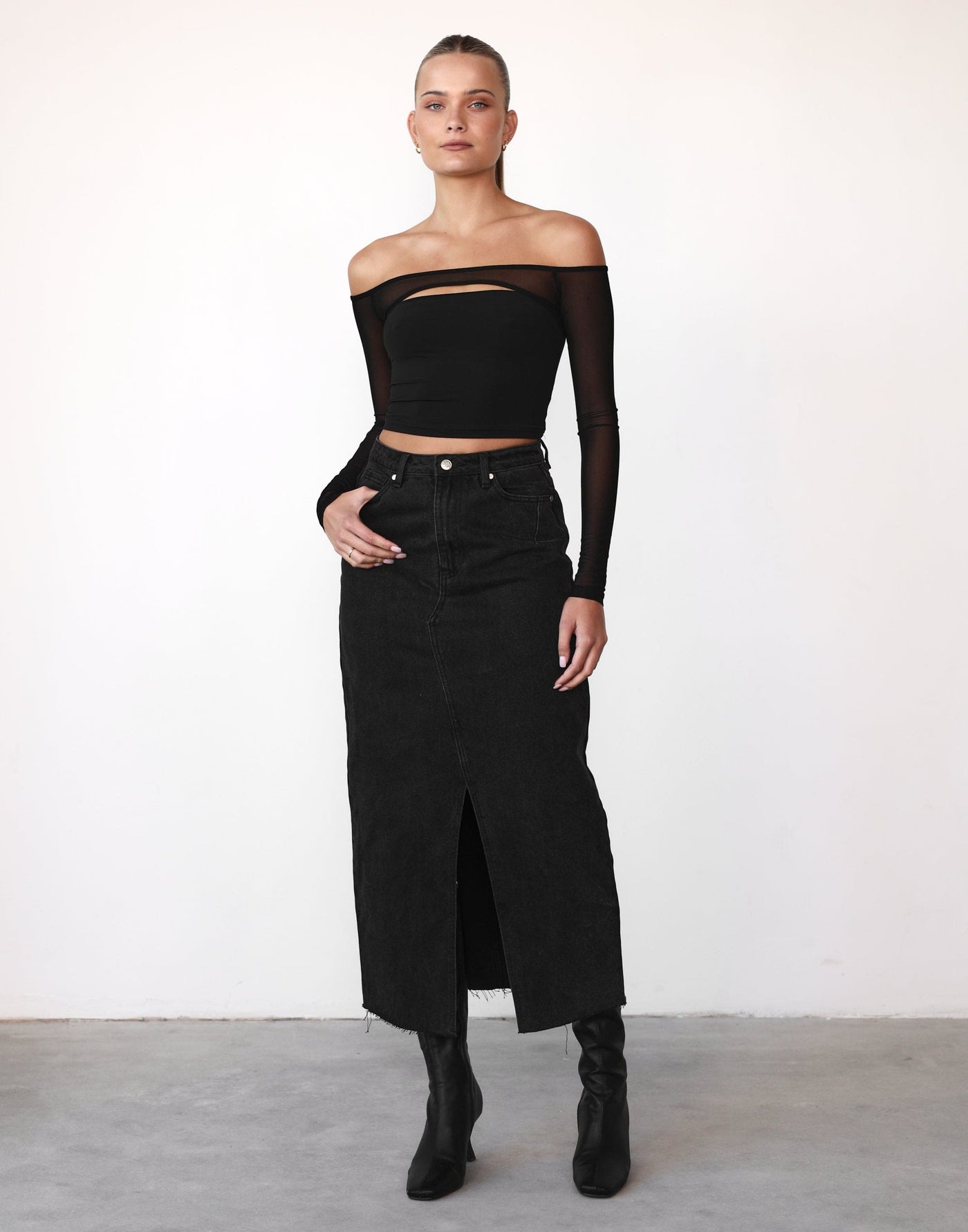 Dynamic Long Sleeve Top (Black) - Mesh Long Sleeve Cut Out Crop Top - Women's Top - Charcoal Clothing