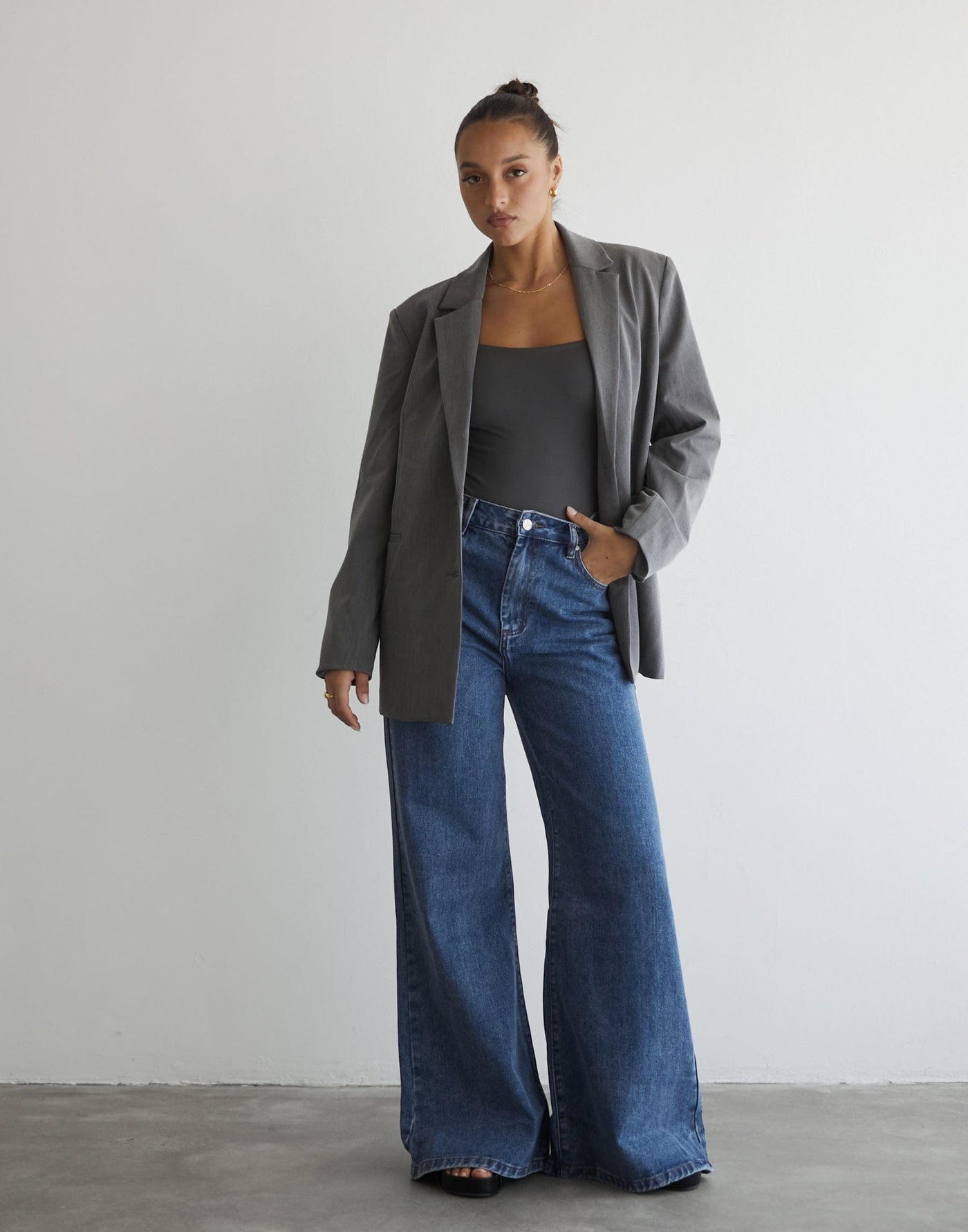 Ashwood Blazer (Grey) - Grey Blazer - Women's Outerwear - Charcoal Clothing