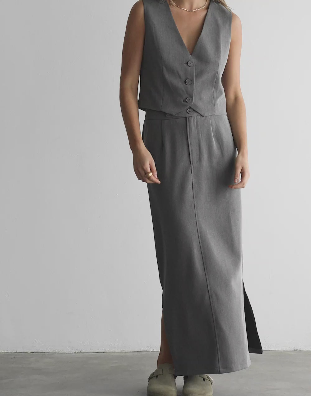 Astylar Maxi Skirt (Grey)