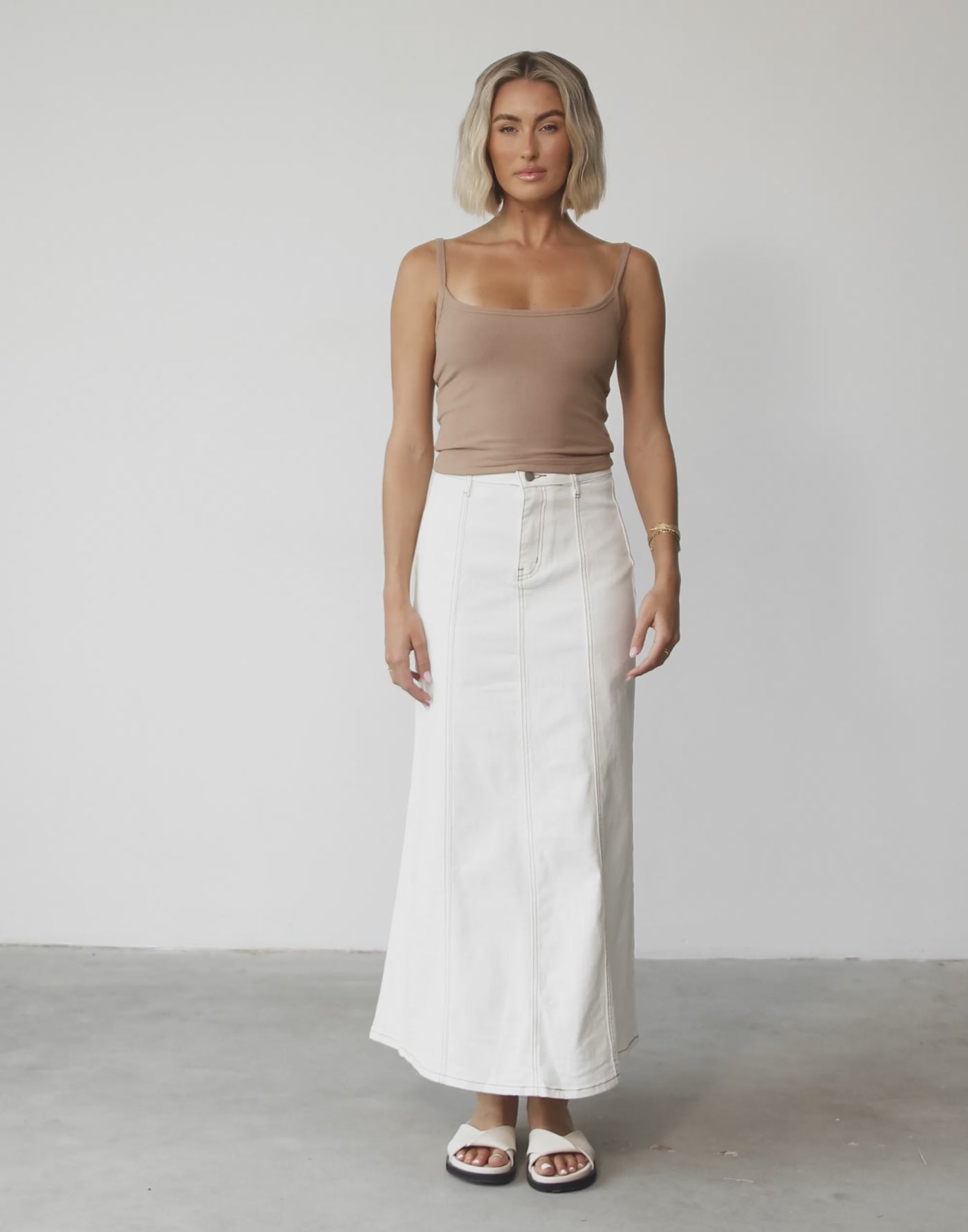 Kaylah Maxi Skirt (White)