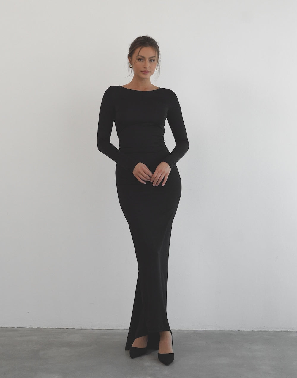 Leana Long Sleeve Maxi Dress (Black)