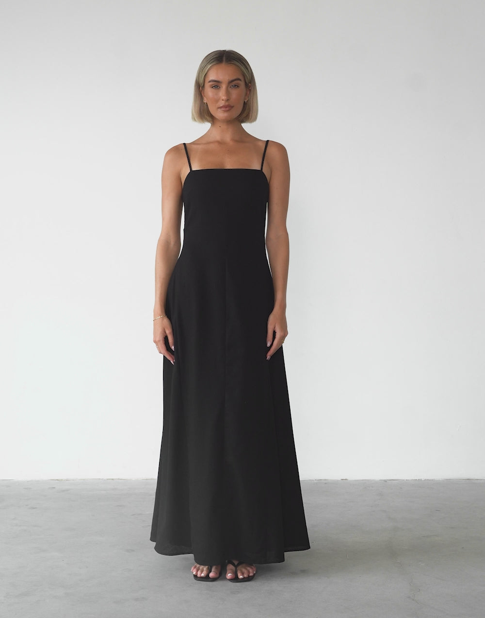 Norah Maxi Dress (Black)
