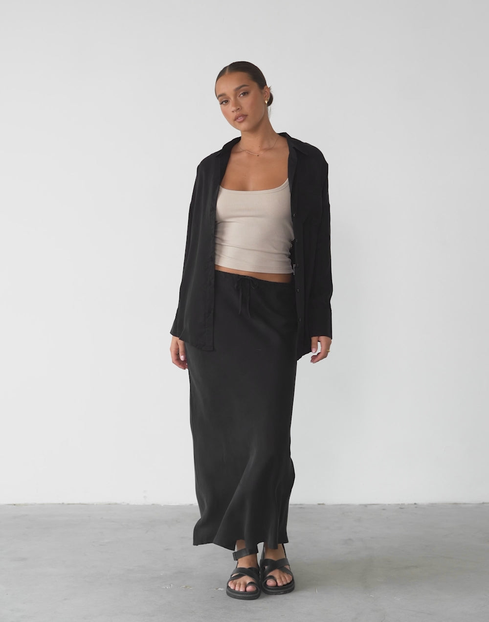 Amalie Maxi Skirt (Black)